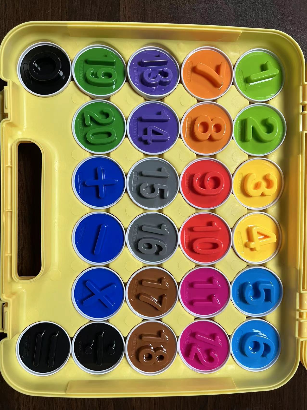 FÄRGÄGG - Kids Toys